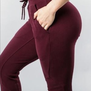 Alphalete identity joggers